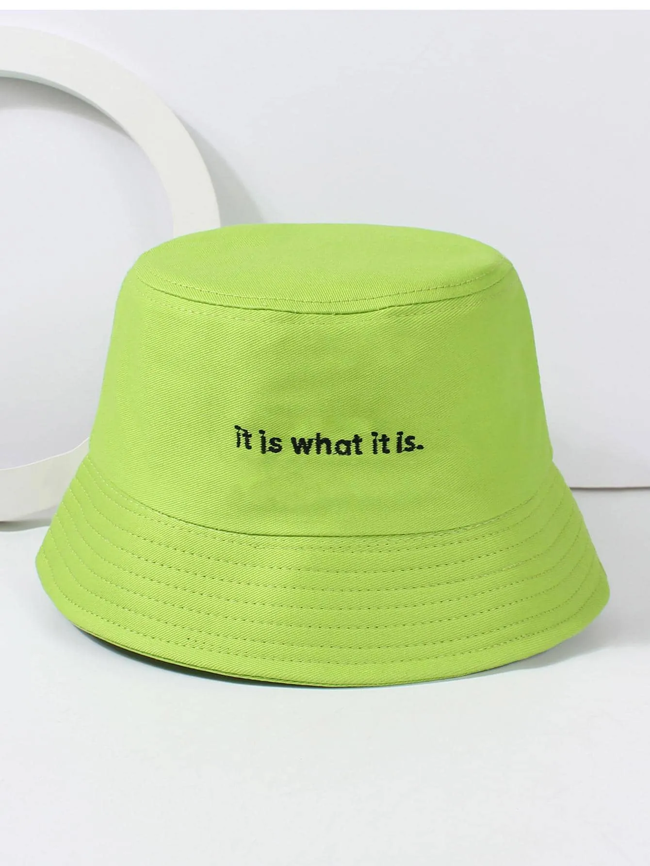 1pc Unisex Slogan Embroidered Sun Protection Fashionable Bucket Hat For Outdoor Travel