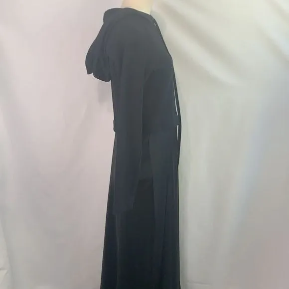 AlysiNWTBlack Maxi Dress with Hood