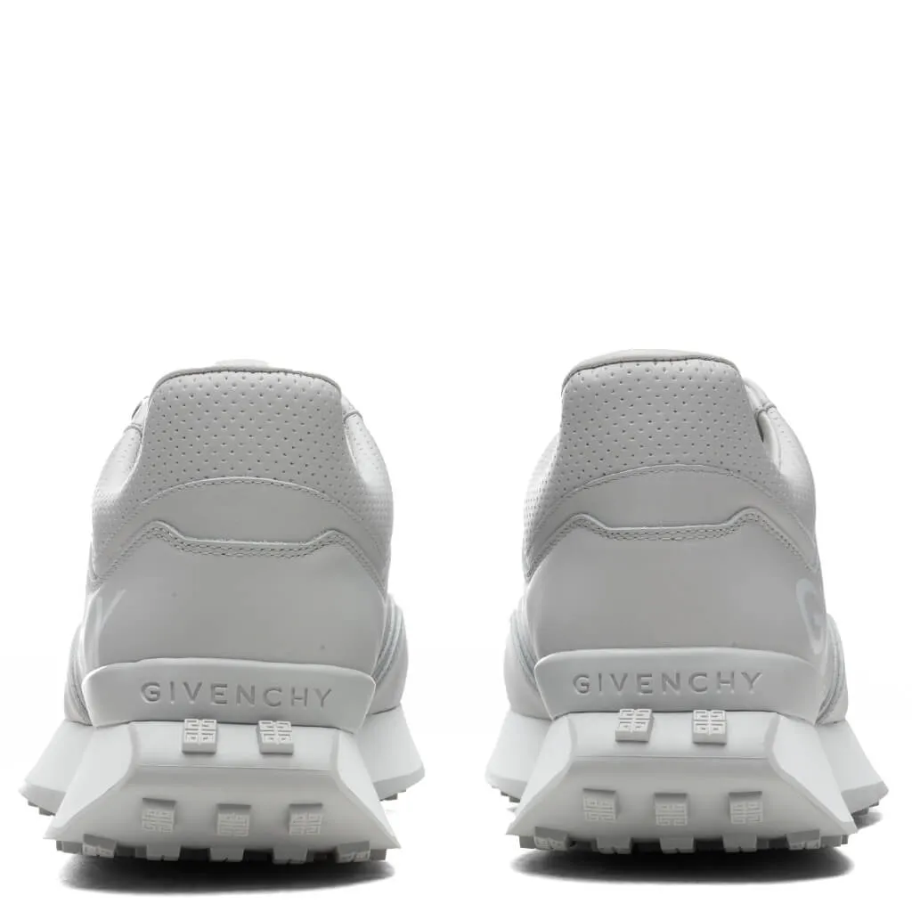 GIV Runner Sneaker - Cloud Grey