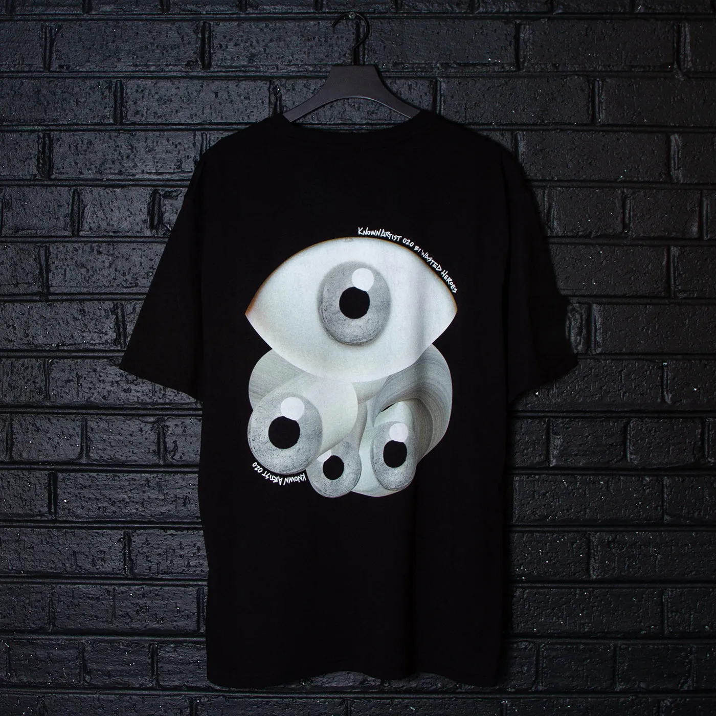 Known Artist 020 Back Print - Tshirt - Black