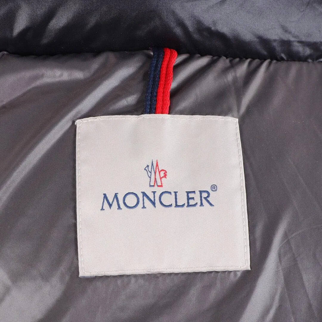 MONCLER MAYA JACKET *BLACK/GREEN/NAVY BLUE*